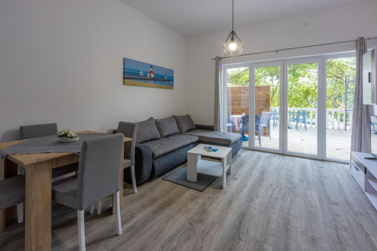 Apartments Ankica Crikvenica Exterior foto